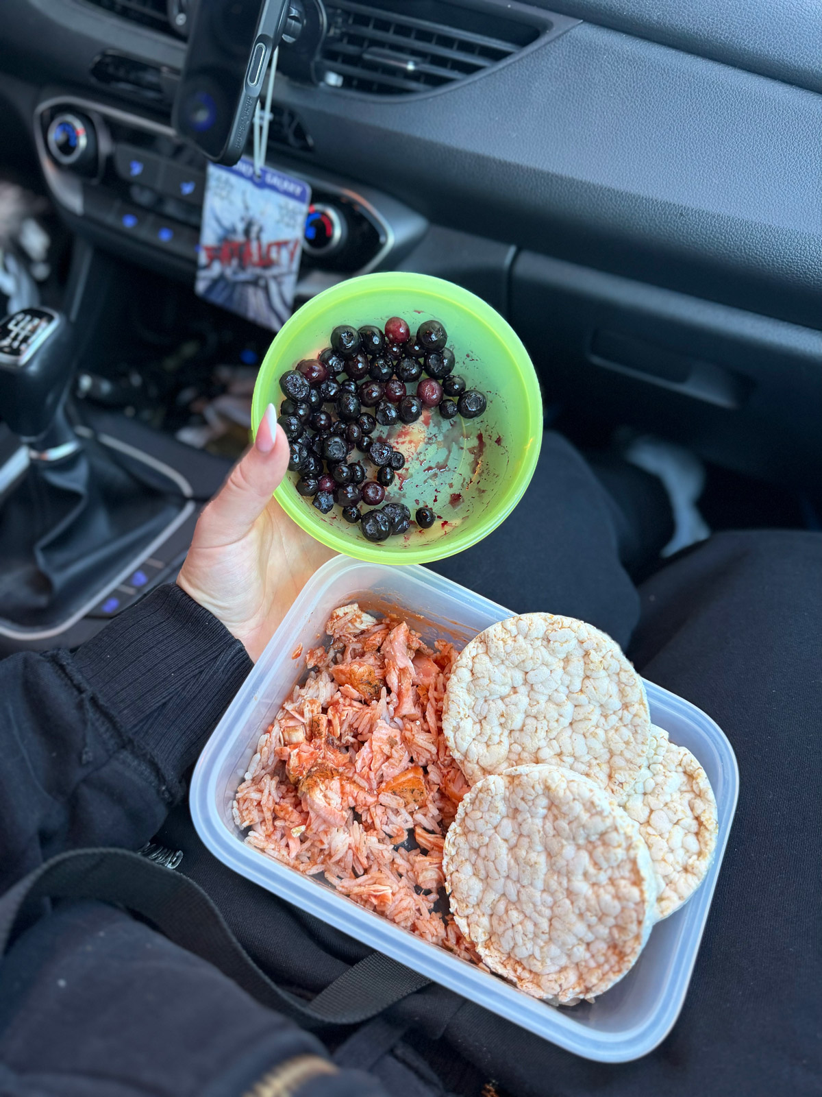 Jana Pavlovi�ov�, IFBB Pro bikiny fitness (2029 kcal) 