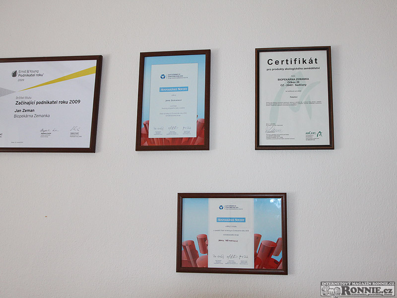 Biopek�rna Zemanka - certifik�ty a ocen�n�